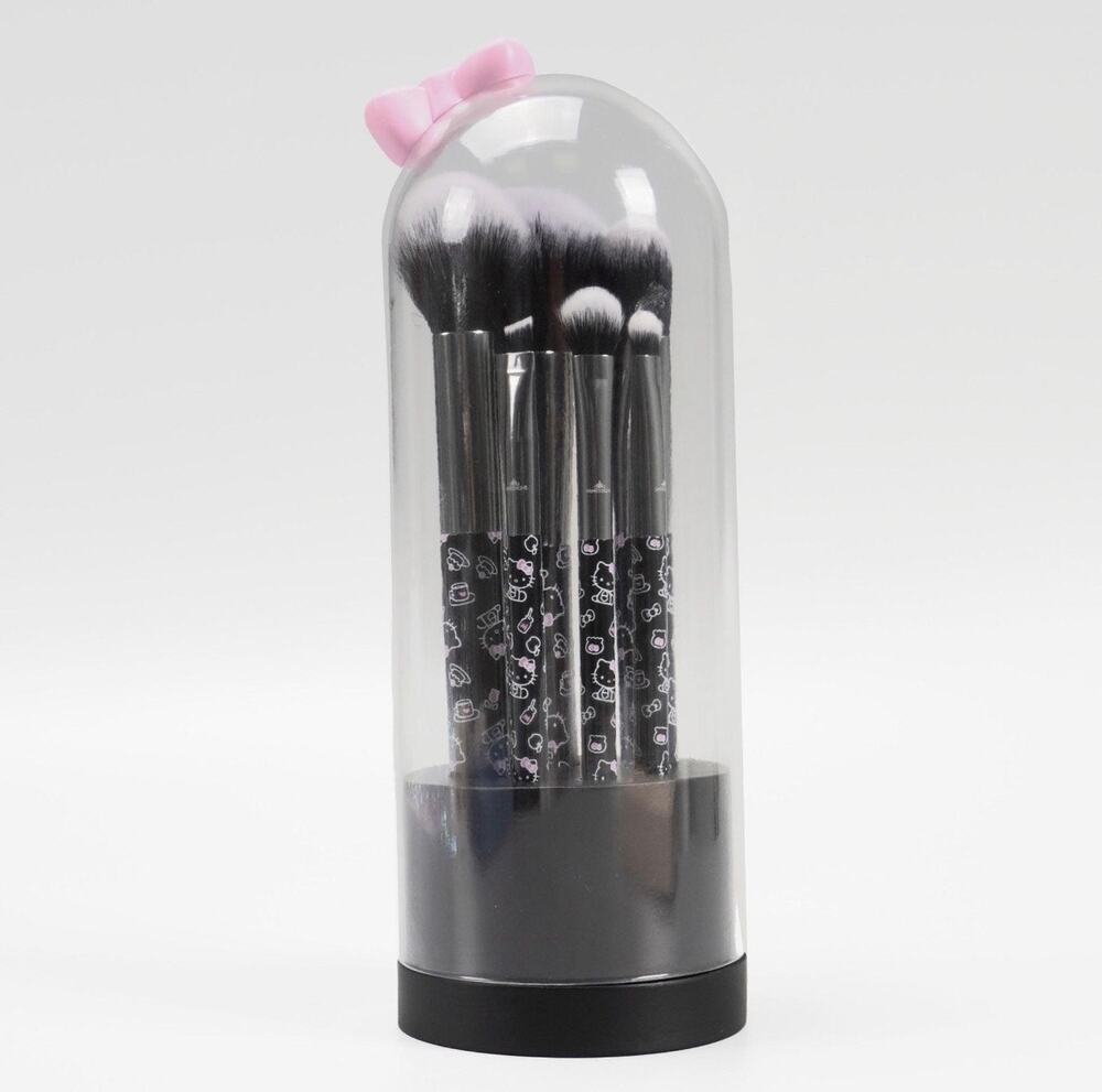Hello kitty makeup brush set